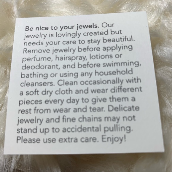 New by Touchstone Crystal “Break the Ice Pendant” - Picture 5 of 6